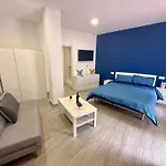 Apartamento Con Cocina Americana En Marbella Elvira
