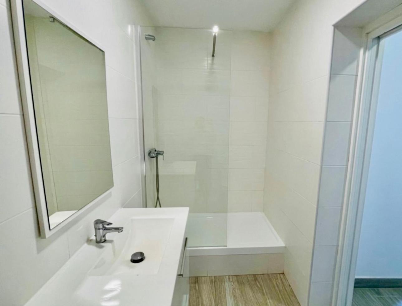 Con Cocina Americana En Elvira Apartemen