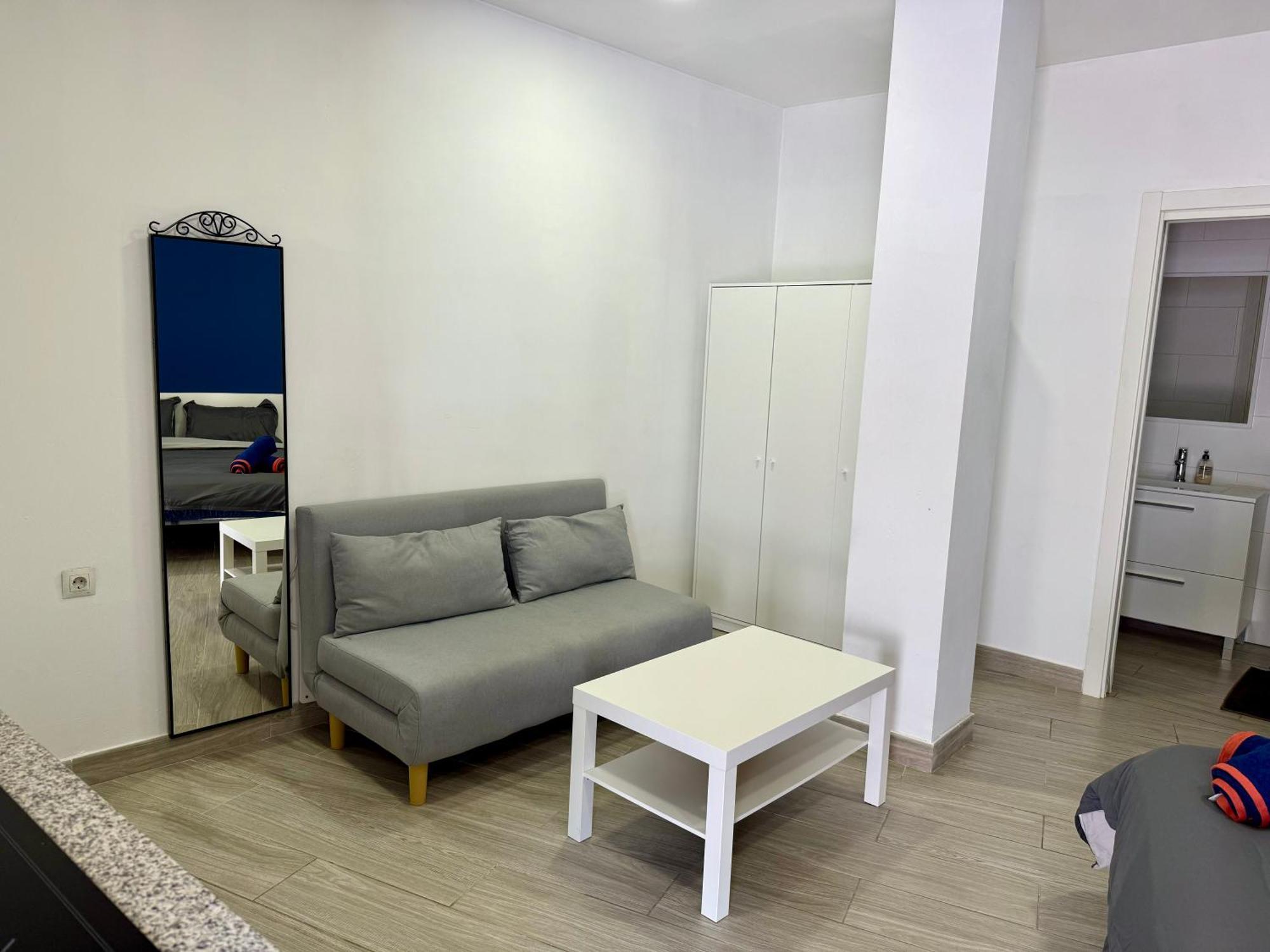 Appartement Con Cocina Americana En Elvira